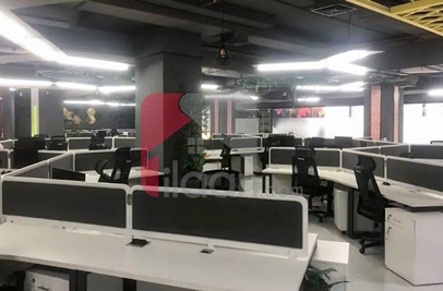1.8 Kanal Office for Rent on Main Boulevard Gulberg, Lahore