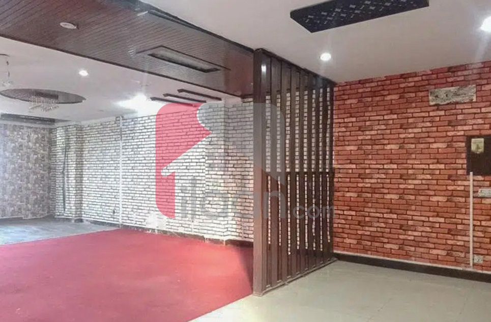 4.9 Marla Office for Rent in Gulberg, Lahore