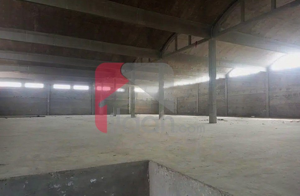 10 Kanal Warehouse for Rent in Sundar, Lahore