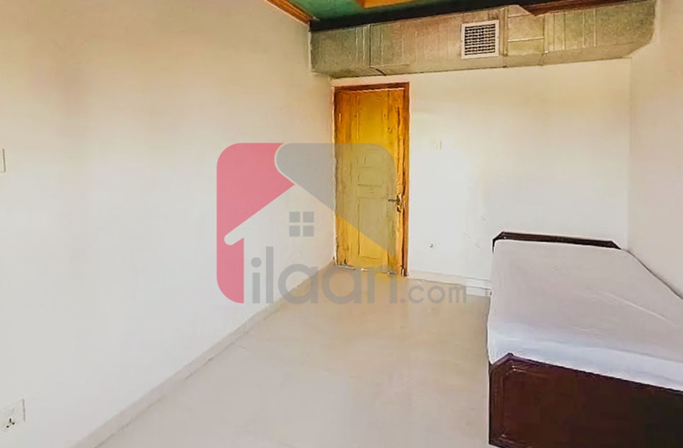 Room for Rent in Block K, Gulberg-3, Lahore