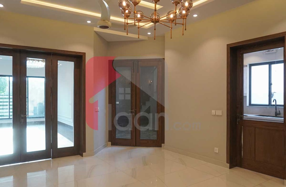 10 Marla House for Sale in Block K1, Valencia Housing Society, Lahore