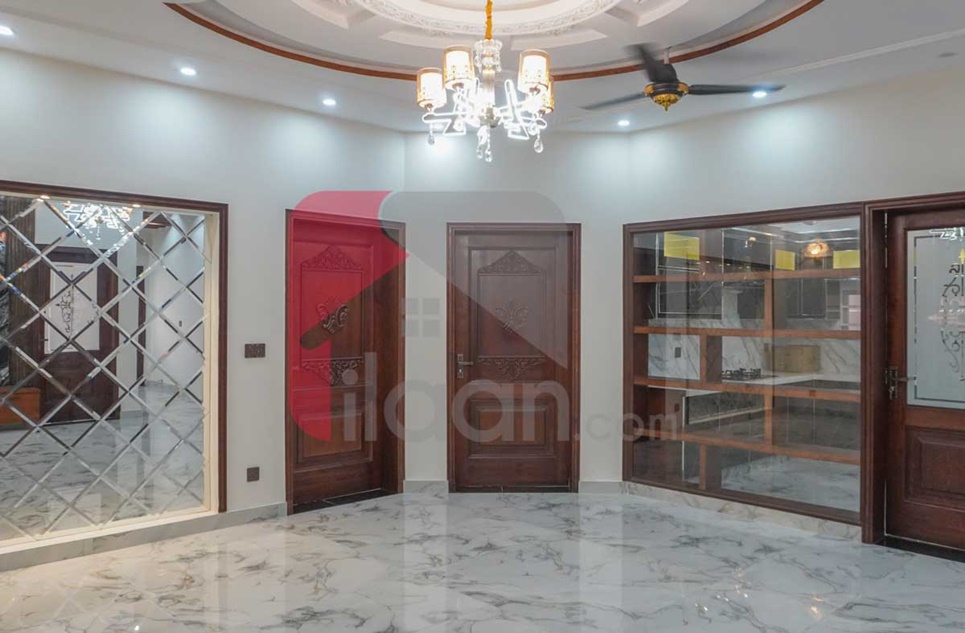10 Marla House for Sale in Block G, PIA Housing Scheme, Lahore