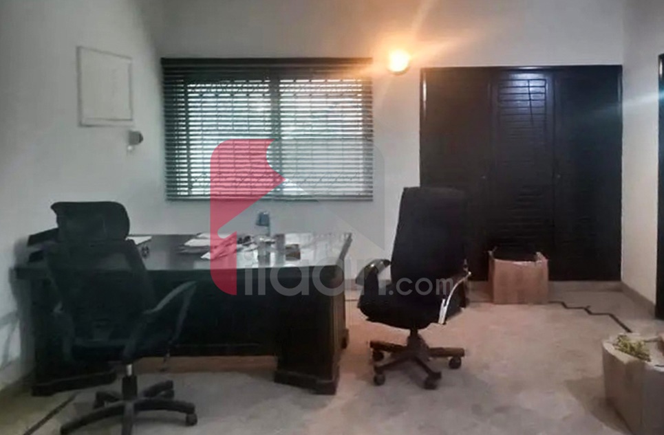250 Sq.yd House for Sale in Block 5, Clifton, Karachi