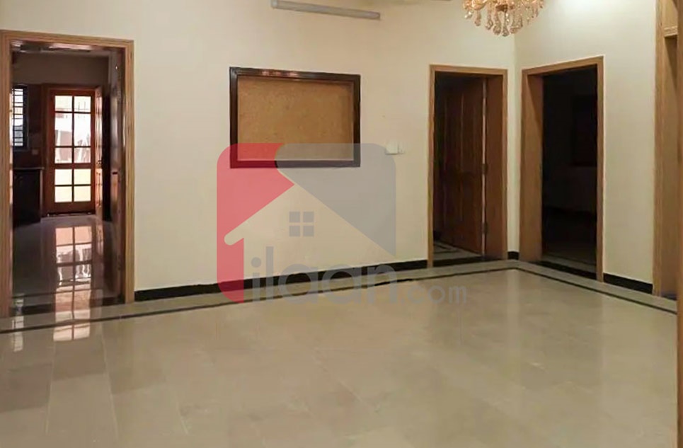 10 Marla House for Rent in G-13, Islamabad