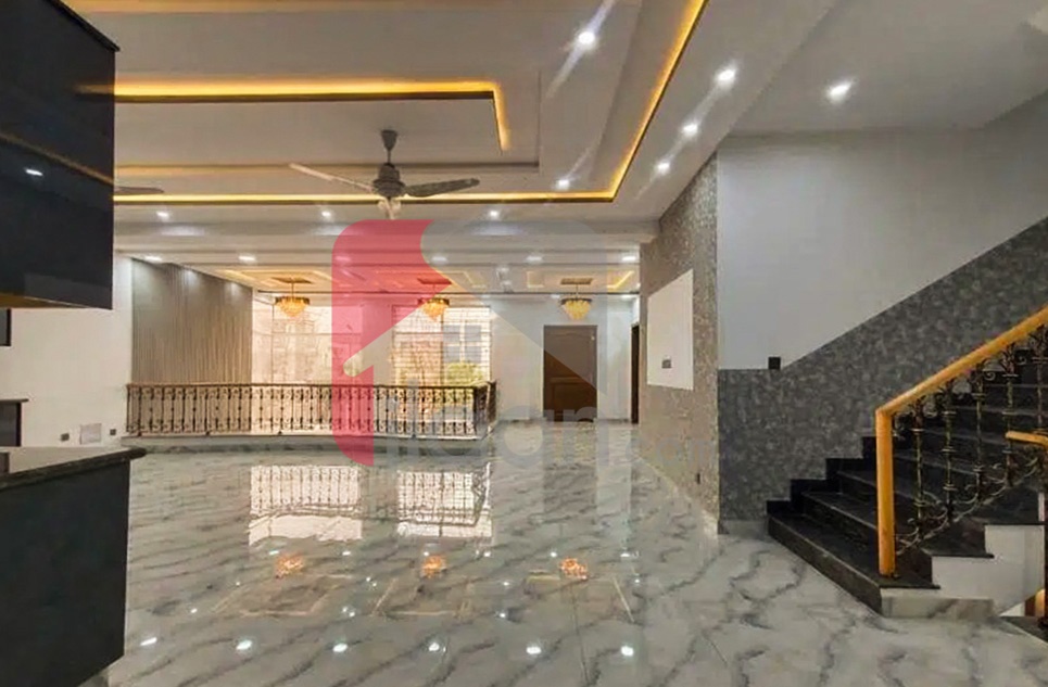 1 Kanal House for Rent in Block A, Phase 8, Bahria Town, Rawalpindi
