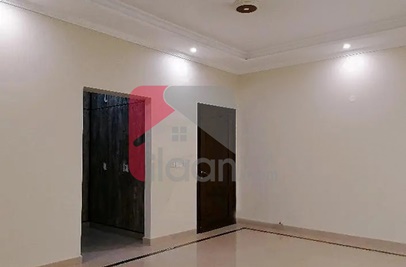 14 Marla House for Rent in Cavalry Ground, Lahore