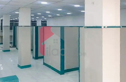 2 Kanal 4 Marla Office for Rent on Main Boulevard, Gulberg, Lahore