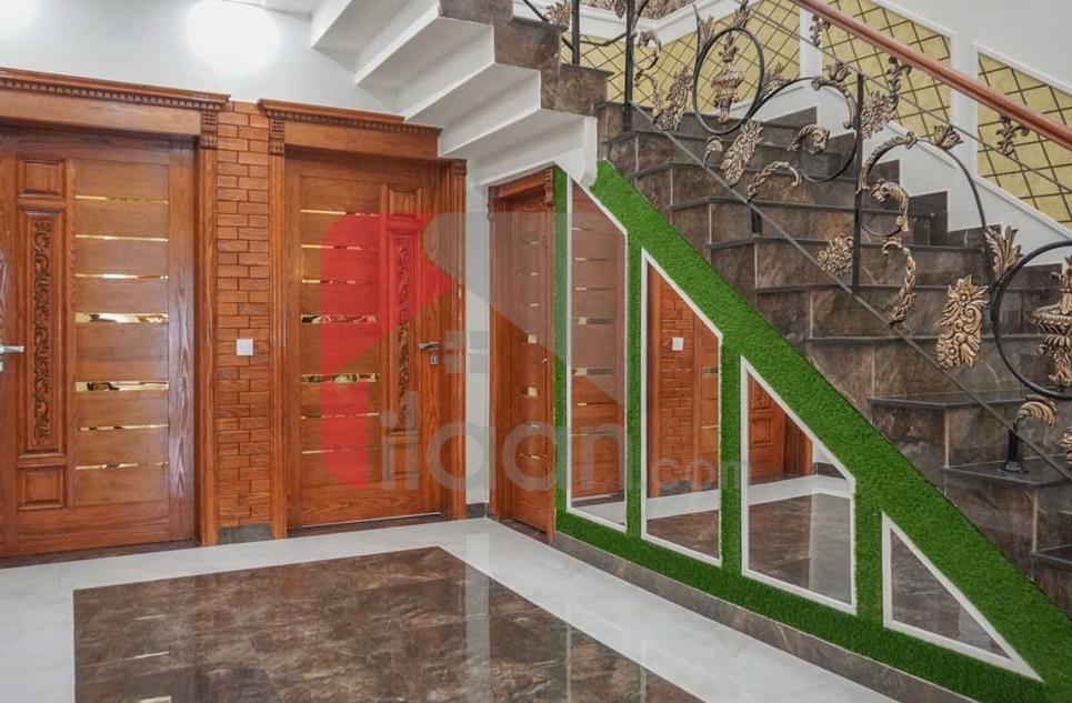 2 Kanal House for Sale in Block H1, Phase 1, Wapda Town, Lahore
