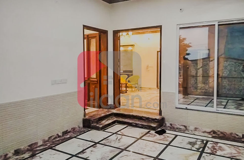 15 Marla House for Rent (First Floor) near Gatwala Chowk, Faisalabad