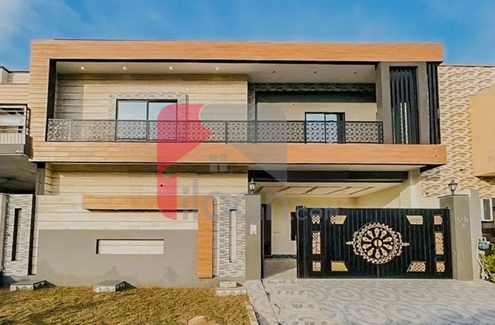 8 Marla House for Sale in Khayaban Gardens, Faisalabad