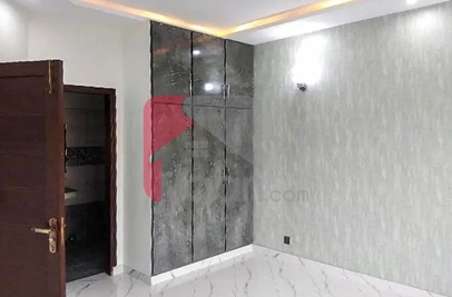 10 Marla House for Sale in Block B, Divine Gardens, Lahore