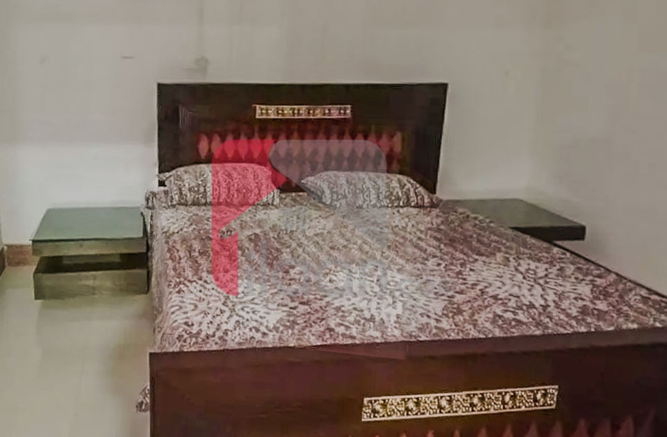 1 Kanal Room for Rent in State Life Housing Society, Lahore