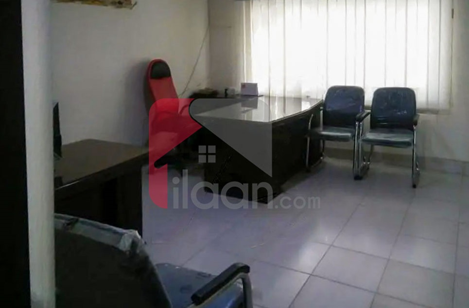 200 Sq.yd House for Rent (First Floor) in PECHS, Karachi