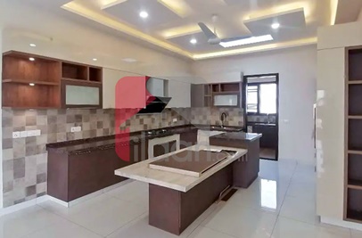 500 Sq.yd House for Rent in Phase 8, DHA Karachi