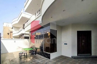 600 Sq.yd House for Rent in Clifton, Karachi
