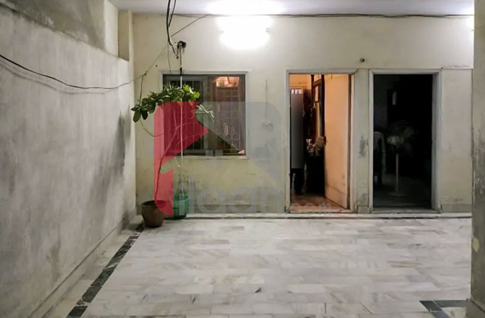 120 Sq.yd House for Sale in Block 18, Federal B Area, Karachi