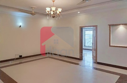 14 Marla House for Rent (First Floor) in G-13, Islamabad