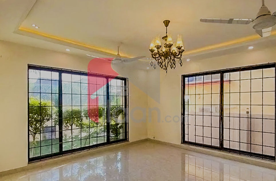 14 Marla House for Rent (First Floor) in G-13, Islamabad