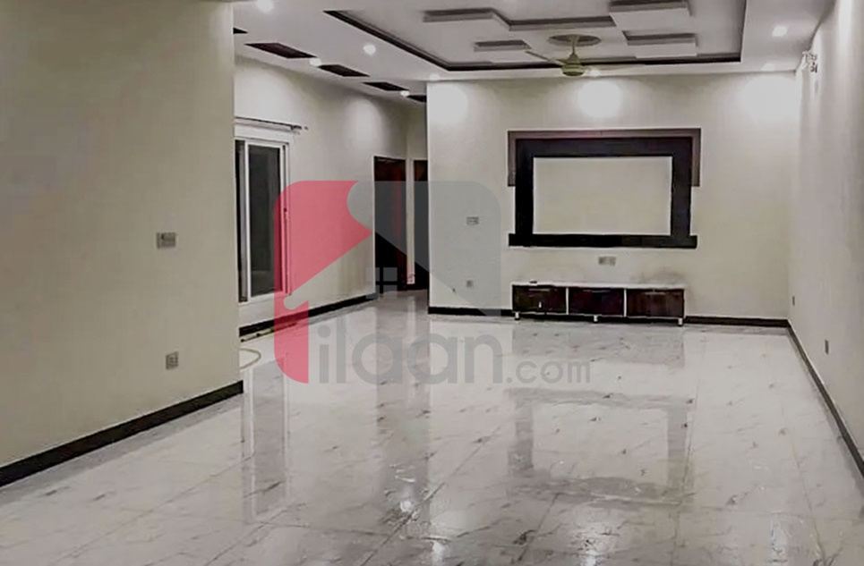 10 Marla House for Sale in B-17, Islamabad
