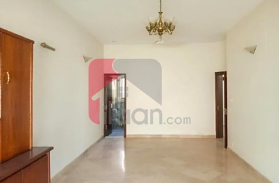 14.2 Marla House for Rent (First Floor) in I- 8/2, I-8, Islamabad
