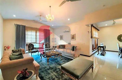 1000 Sq.yd House for Sale in Phase 8, DHA Karachi