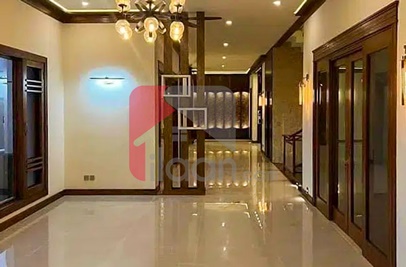 1000 Sq.yd House for Sale in Phase 8, DHA Karachi