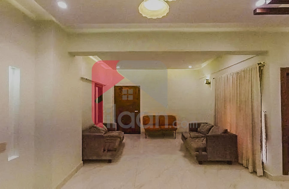 4 Bed Apartment for Sale on Shahrah-e-Quaideen, Karachi