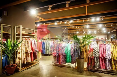 12.4 Marla Shop for Rent in MM Alam Road, Gulberg, Lahore