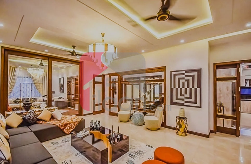 4 Kanal Farmhouse for Sale in Orchard Greenz Luxury Farm House Society, Bedian Road, Lahore