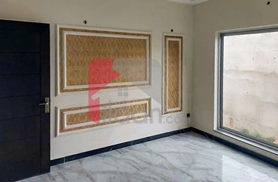 9 Marla House for Sale in Formanites Housing Scheme, Lahore