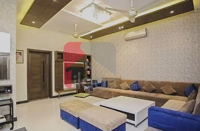 12 Marla House for Sale in Grove Block, Paragon City, Lahore