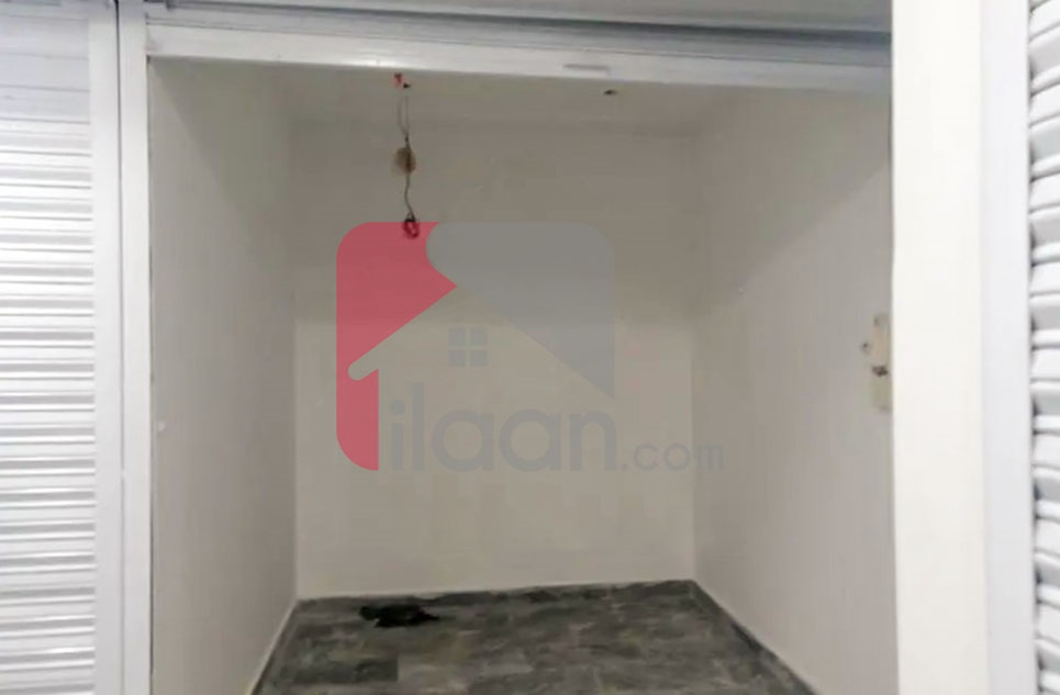 0.1 Marla Shop for Sale in Katchery Bazar, Faisalabad