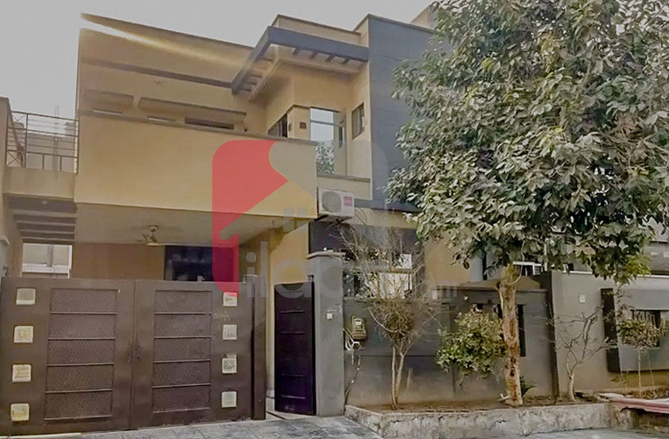 7.5 Marla House for Sale in Khayaban Gardens, Faisalabad