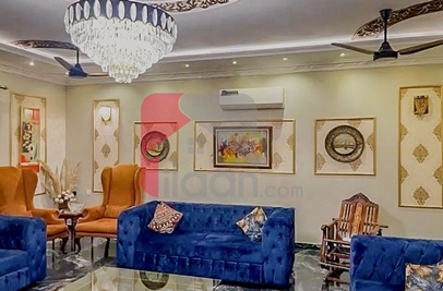 1 Kanal House for Sale in Khayaban Gardens, Faisalabad