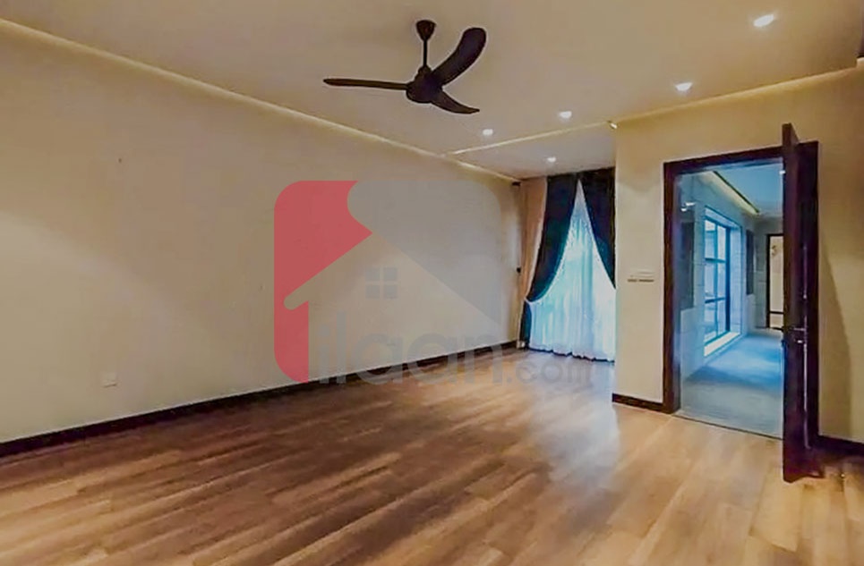 1.5 Kanal House for Sale in Abdullah Gardens, Faisalabad 