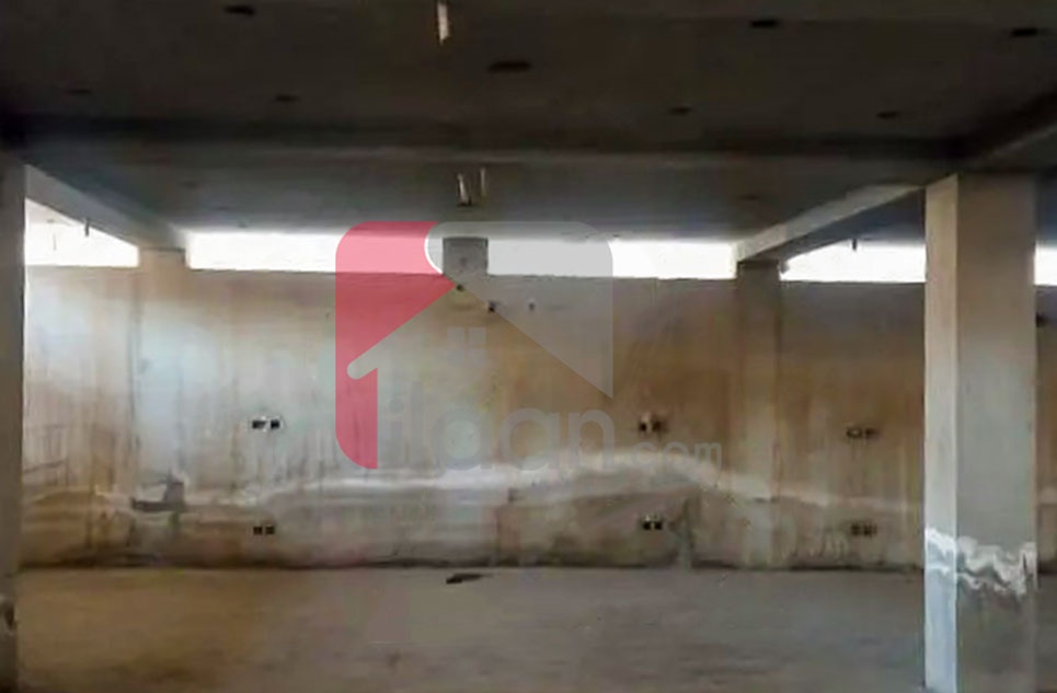 10 Marla Building for Rent in Johar Town, Lahore