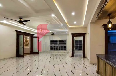 10 Marla House for Rent in Phase 4, Al Rehman Garden, Lahore