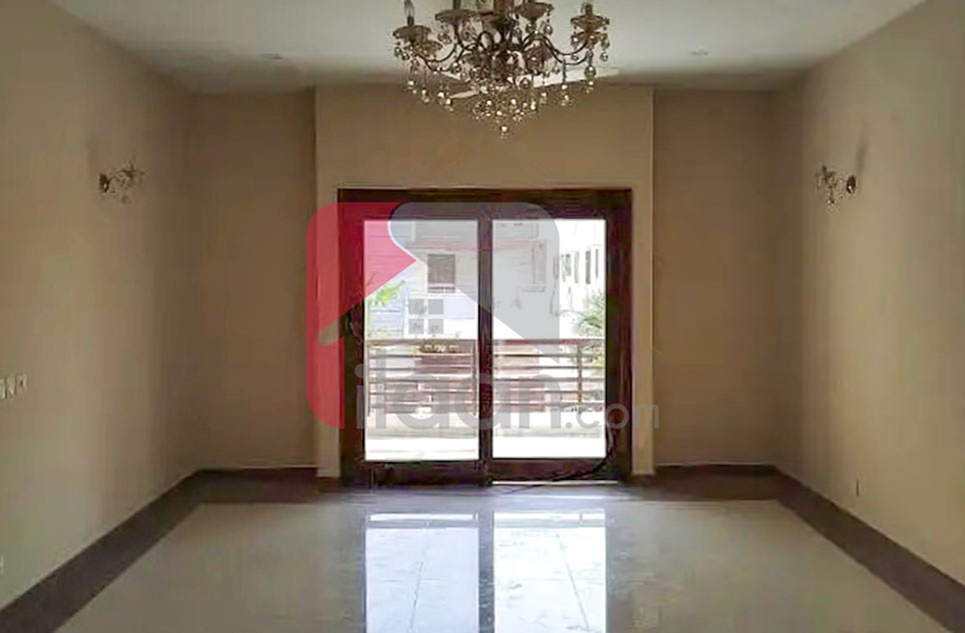 500 Sq.yd House for Rent (First Floor) in Phase 8, DHA Karachi