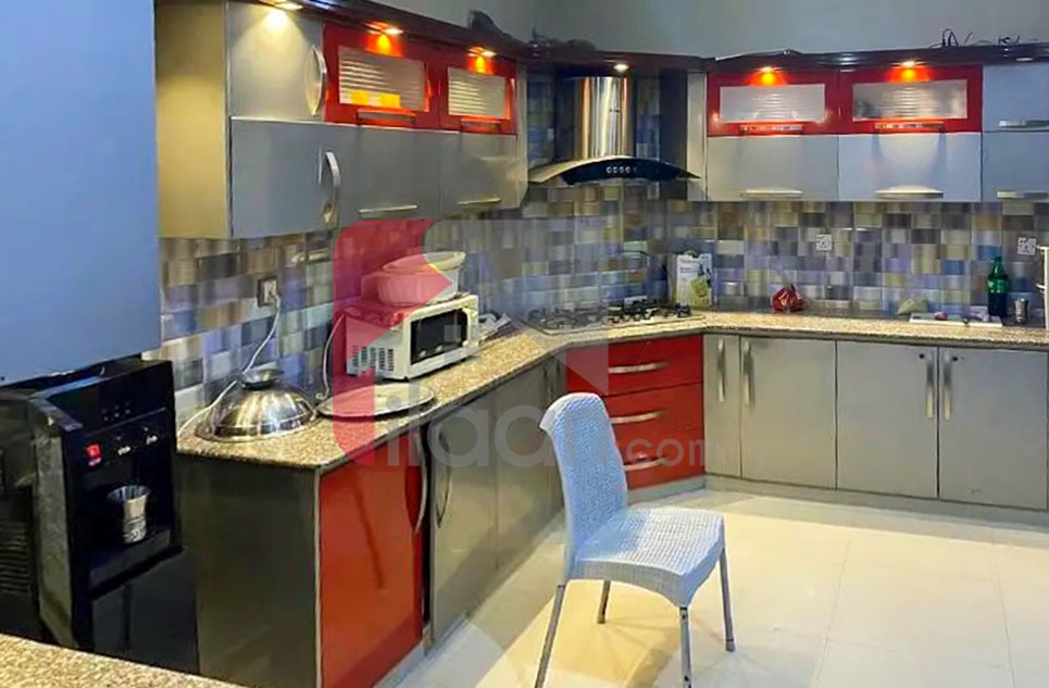 300 Sq.yd House for Sale in Phase 4, DHA Karachi