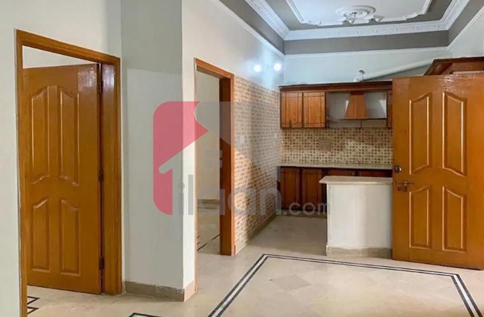 200 Sq.yd House for Sale (First Floor) in Block 2, PECHS, Karachi