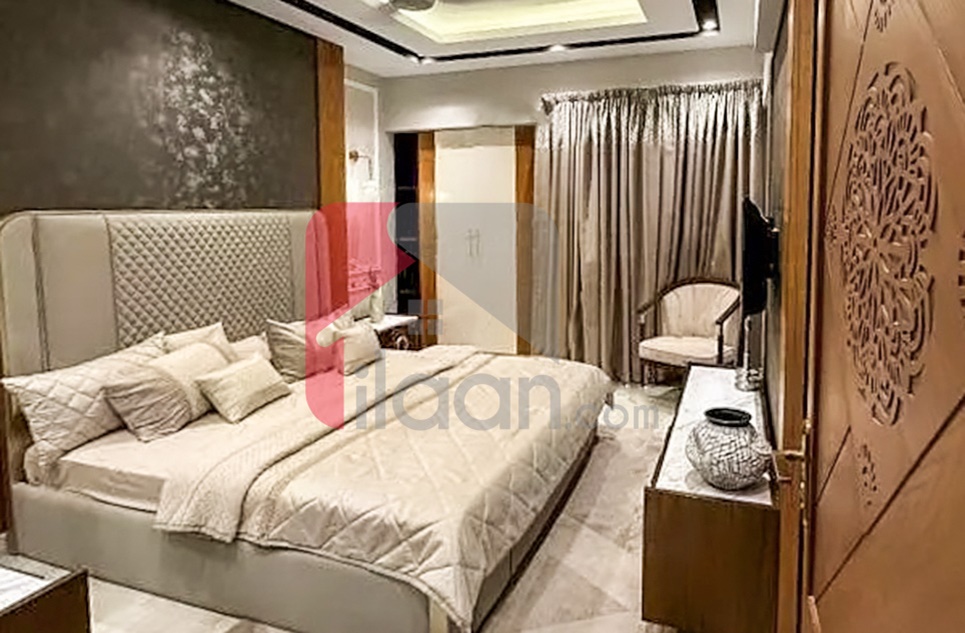 300 Sq.yd House for Sale (Ground Floor) in Amir Khusro, Karachi