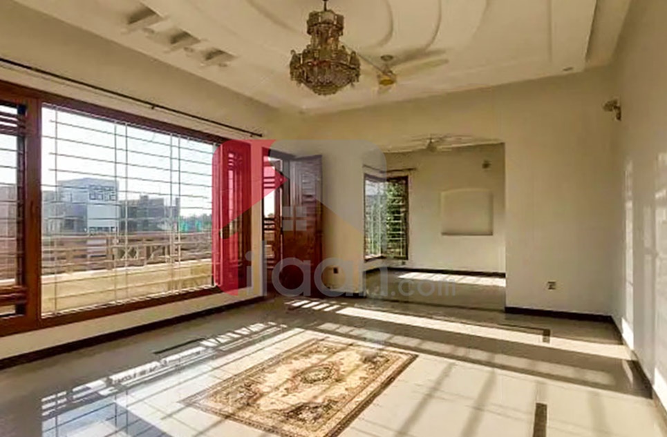 500 Sq.yd House for Sale in Phase 8, DHA Karachi