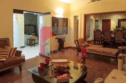 666 Sq.yd House for Rent in Phase 6, DHA Karachi