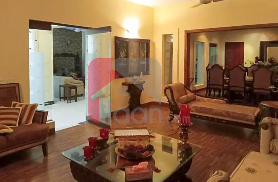 666 Sq.yd House for Rent in Phase 6, DHA Karachi