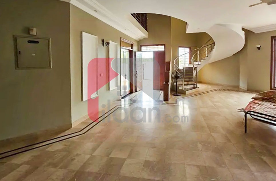 500 Sq.yd House for Sale in Phase 8, DHA Karachi