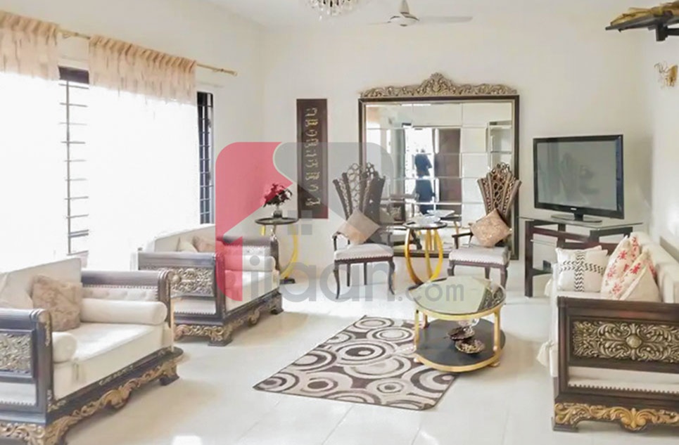 300 Sq.yd House for Sale in Phase 4, DHA Karachi