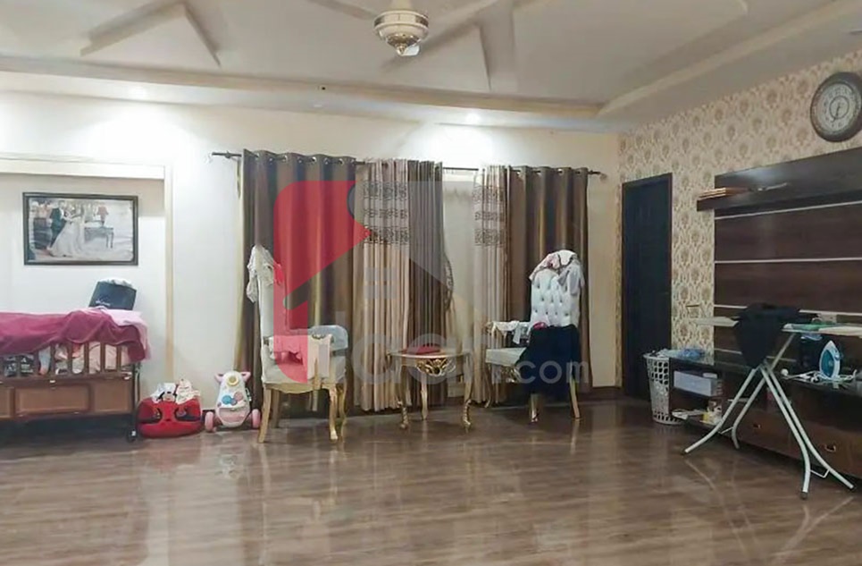 10 Marla House for Rent (First Floor) in PIA Housing Scheme, Lahore