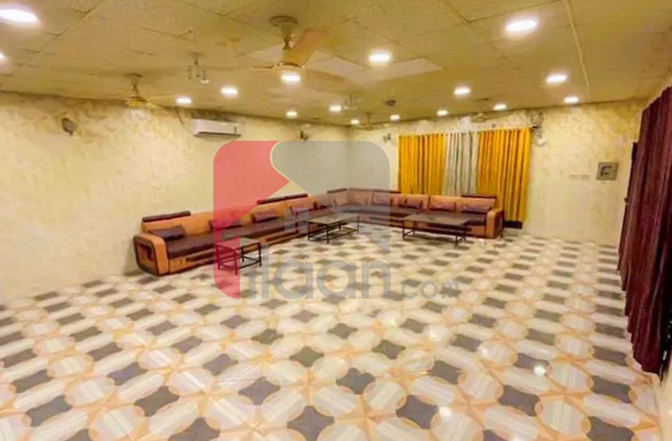 2 Kanal 4 Marla Building for Rent in Gulberg-3, Lahore