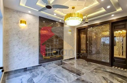 10 Marla House for Sale in Gulbahar Block, Sector C, Bahria Town, Lahore