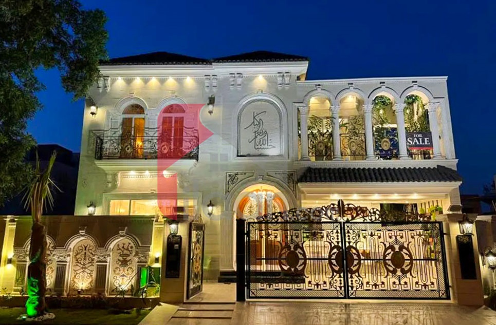 13 Marla House for Sale in Gulbahar Block, Sector C, Bahria Town, Lahore